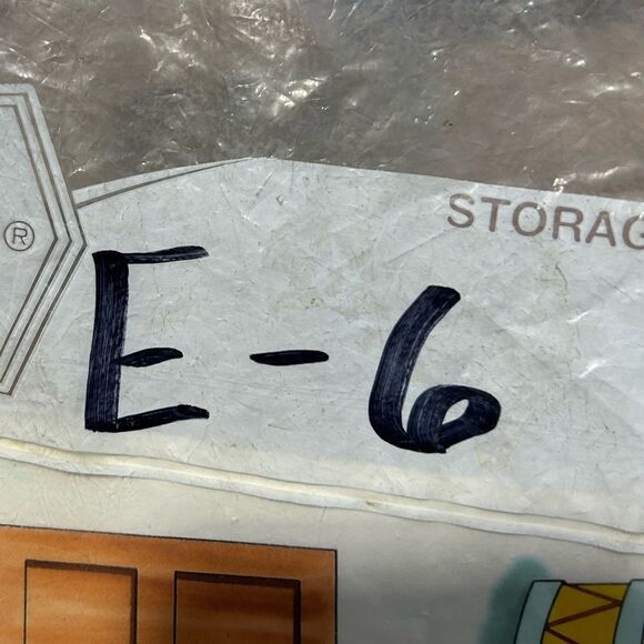 5 for $25🔥VTG Disney Babies What's That Noise, Baby Daisy- Board Book - Picture 3 of 3